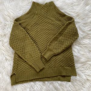 Anthropologie pull-over sweater size L